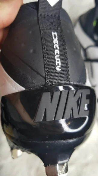 Nike Baseball Cleats atheltic shoes cleats new - Picture 5 of 5